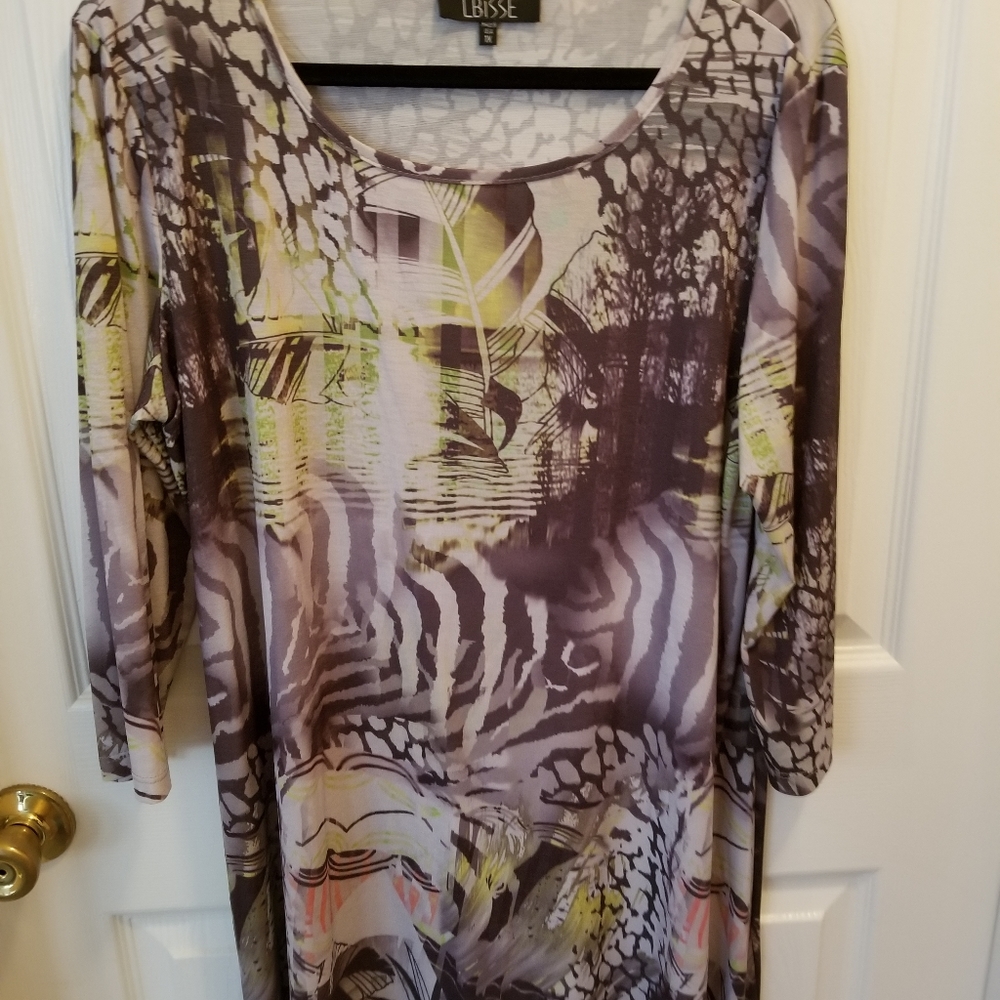 LBISSE tunic top